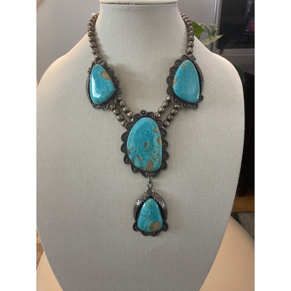 ONE OF THE MOST LUXURIOUS VINTAGE NATIVE AMERICAN NAVAJO TURQUOISE STERLING SILV - Picture 2 of 13